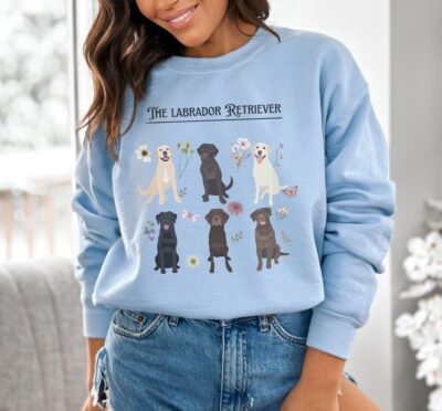 Labrador Retriever Christmas Gifts Sweatshirt